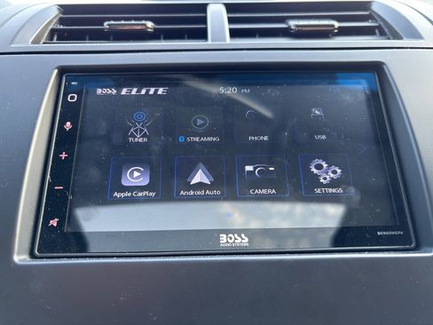 Used 2012 Toyota Camry XLE w/ Leather Pkg image 16