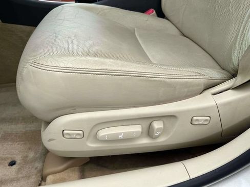 Used 2010 Lexus ES 350 FWD image 23