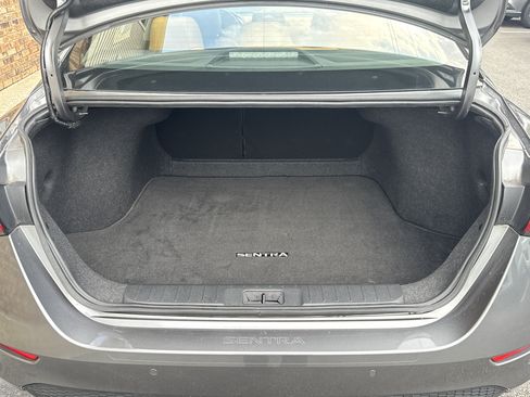 Used 2023 Nissan Sentra SV w/ SV Premium Package FWD image 11