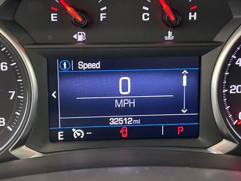 Used 2023 GMC Terrain SLE image 19