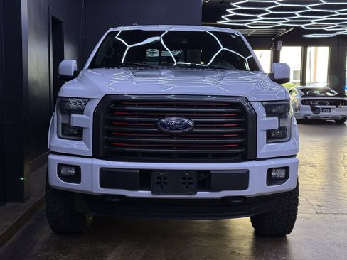 Used 2016 Ford F150 Lariat w/ Equipment Group 502A Luxury AWD/4WD image 2
