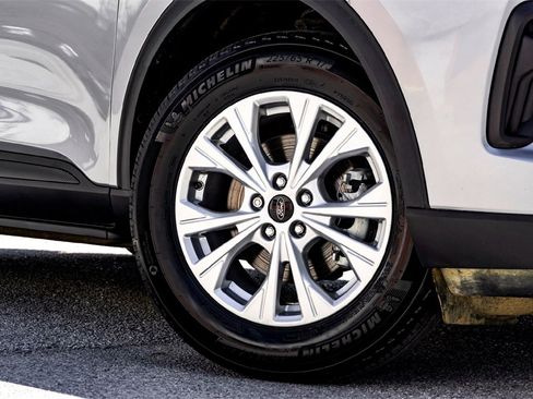 Used 2024 Ford Escape Active w/ Cold Weather Package image 2