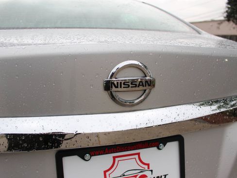 Used 2013 Nissan Altima 2.5 SV FWD image 39