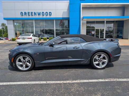 Used 2023 Chevrolet Camaro SS RWD image 2