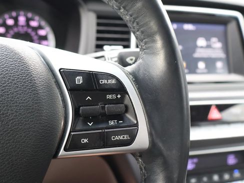 Used 2019 Hyundai Sonata SEL FWD image 17