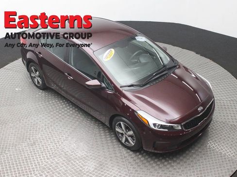 Used 2018 Kia Forte LX w/ LX Popular Package image 3
