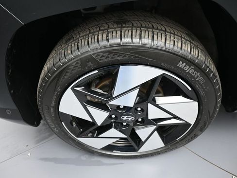 Certified 2024 Hyundai Kona Limited AWD/4WD image 14