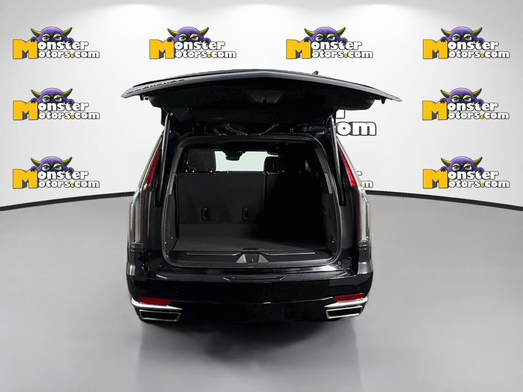 Used 2022 Cadillac Escalade Premium Luxury w/ Touring Package AWD/4WD image 26
