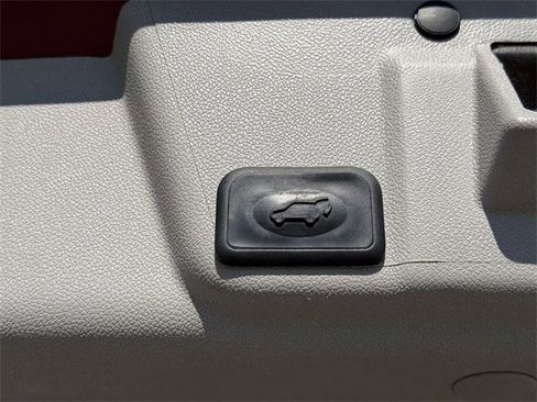 Used 2017 Buick Enclave Leather w/ Enclave Sport Touring Edition image 12