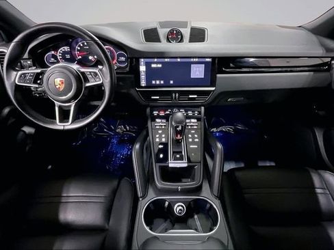 Used 2019 Porsche Cayenne AWD/4WD image 17