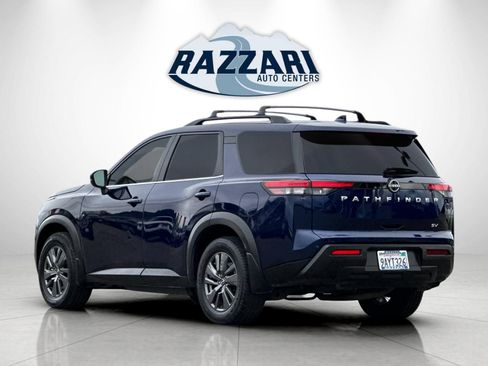 Used 2022 Nissan Pathfinder SV FWD image 5