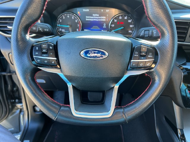 Used 2023 Ford Explorer ST-Line w/ Class IV Trailer Tow Package AWD/4WD image 19