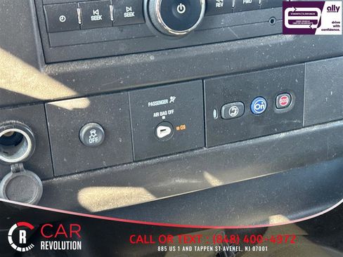 Used 2020 Chevrolet Express 3500 LS RWD image 19