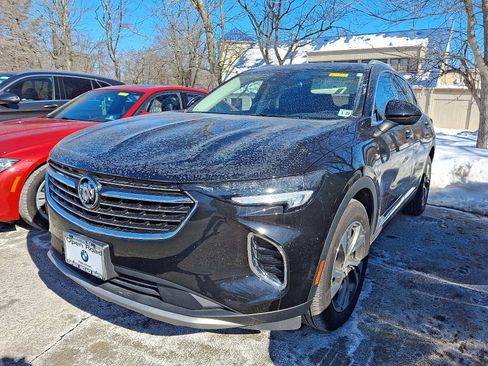 Used 2023 Buick Envision Essence image 3