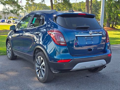 Used 2019 Buick Encore Essence w/ Safety Package II AWD/4WD image 5
