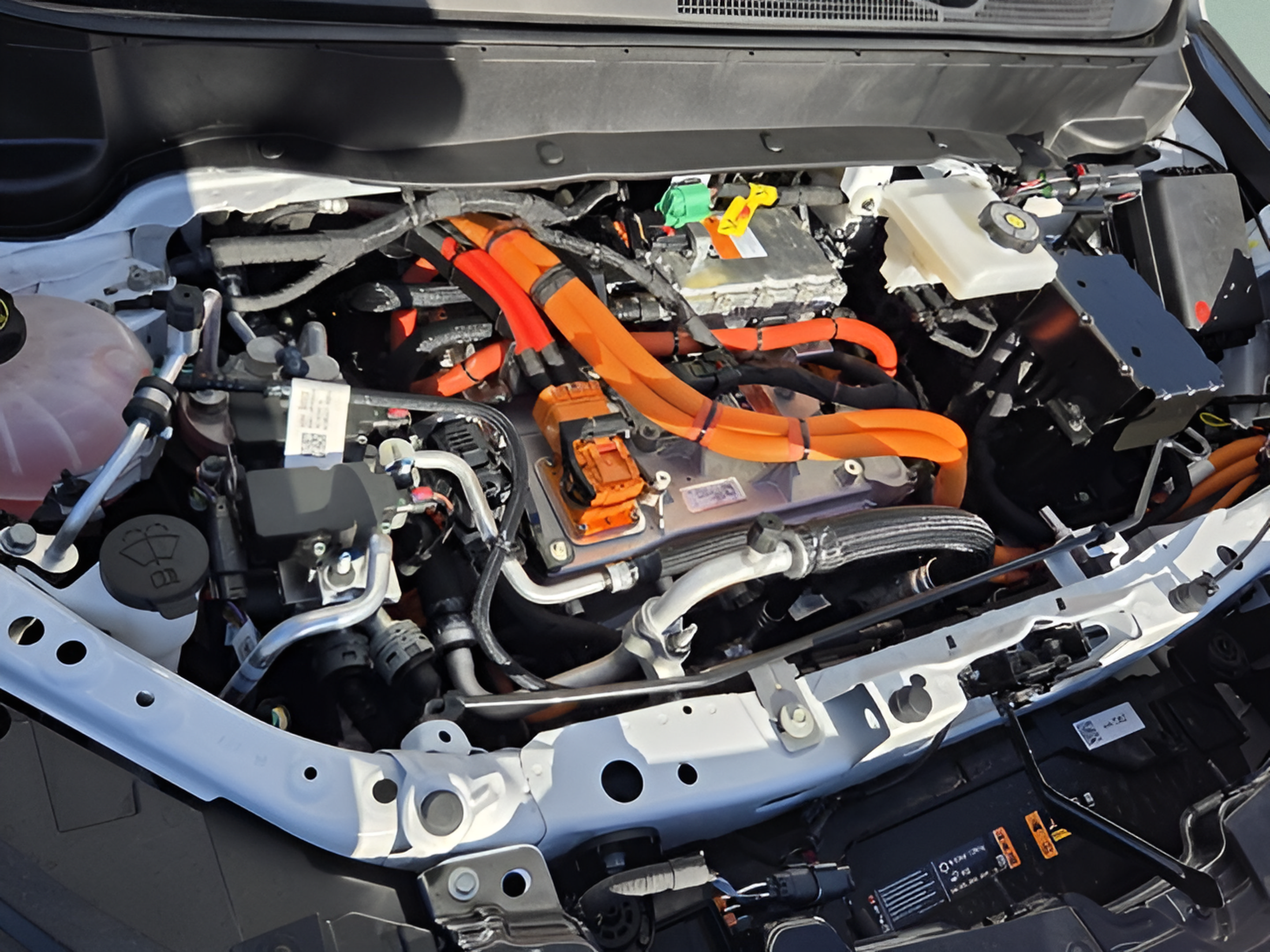 Certified 2027 Chevrolet Bolt LT w/ Comfort Package FWD image 20