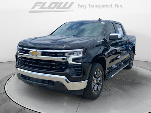 Used 2022 Chevrolet Silverado 1500 LT AWD/4WD image 4