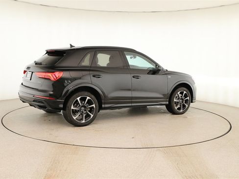 New 2025 Audi Q3 2.0T Premium Plus image 7