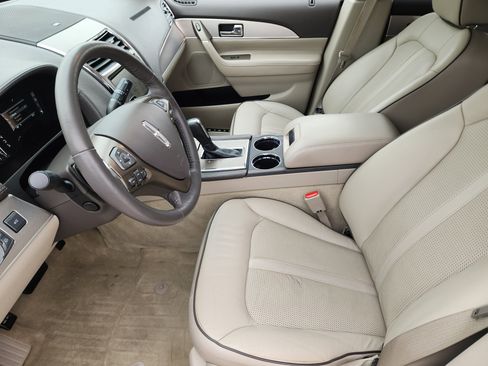 Used 2013 Lincoln MKX AWD image 6