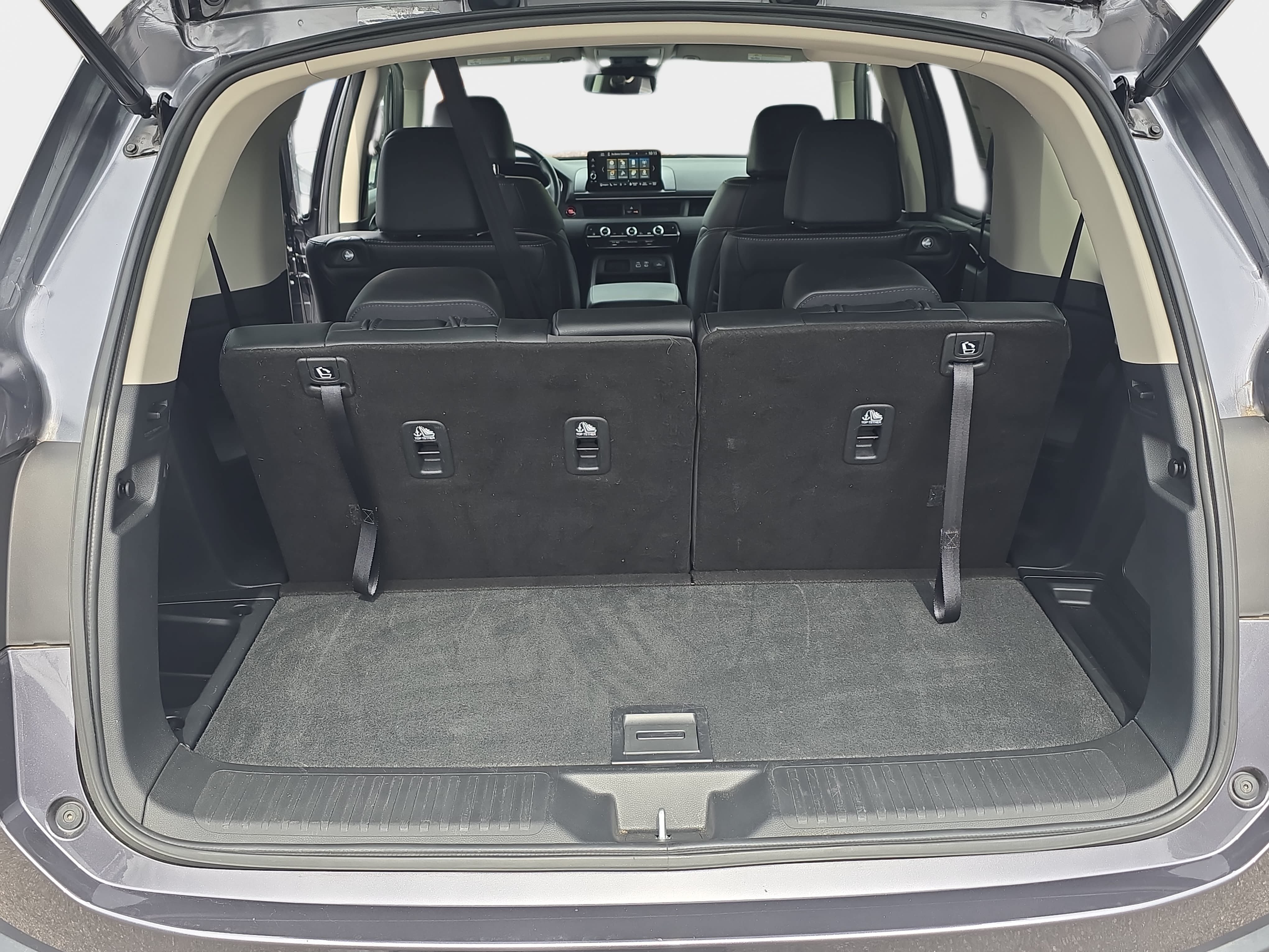 Used 2024 Honda Pilot Touring image 13