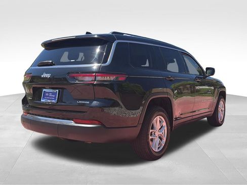 Used 2023 Jeep Grand Cherokee L Laredo AWD/4WD image 8