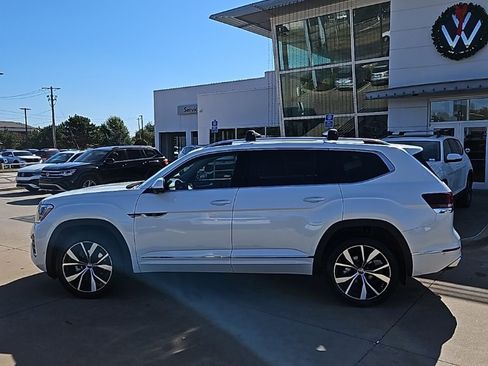 New 2026 Volkswagen Atlas SEL Premium R-Line image 8