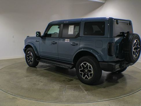 Used 2025 Ford Bronco Outer Banks AWD/4WD image 4