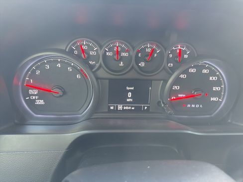 Used 2021 Chevrolet Silverado 1500 Custom Trail Boss image 10