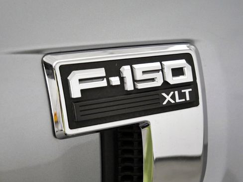 Used 2022 Ford F150 XLT w/ Equipment Group 302A High AWD/4WD image 8