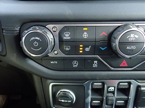 New 2026 Jeep Gladiator Mojave image 19