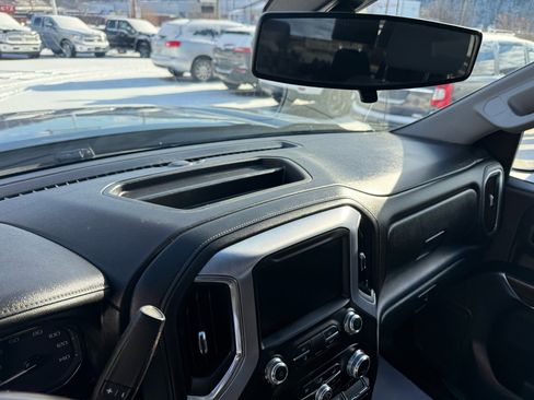 Used 2019 GMC Sierra 1500 SLE w/ SLE Value Package image 32