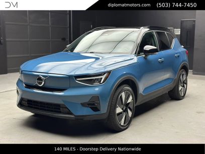 Used 2025 Volvo EX40 Plus