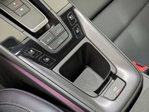 Certified 2023 Porsche 911 Carrera GTS RWD image 32