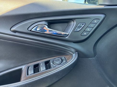 Used 2016 Chevrolet Malibu Premier w/ Driver Confidence Package II image 23