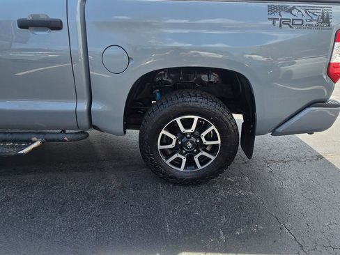 Used 2019 Toyota Tundra SR5 AWD/4WD image 4