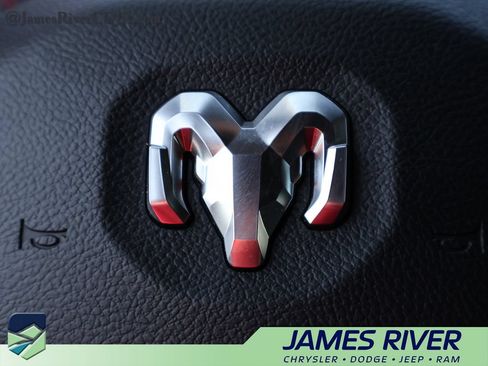 Used 2024 RAM 1500 Laramie AWD/4WD image 26