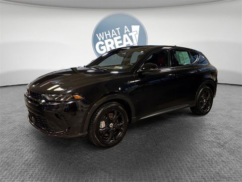 Used 2024 Dodge Hornet R/T Plus w/ R/T Blacktop Package image 8