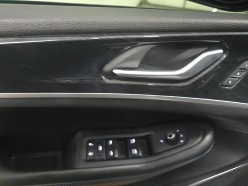 Used 2022 Jeep Grand Cherokee Trailhawk image 18