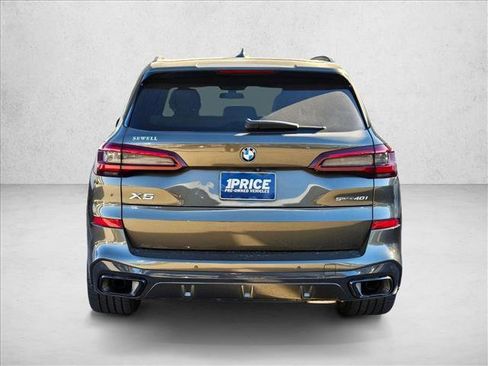 Used 2022 BMW X5 sDrive40i w/ M Sport Package image 6