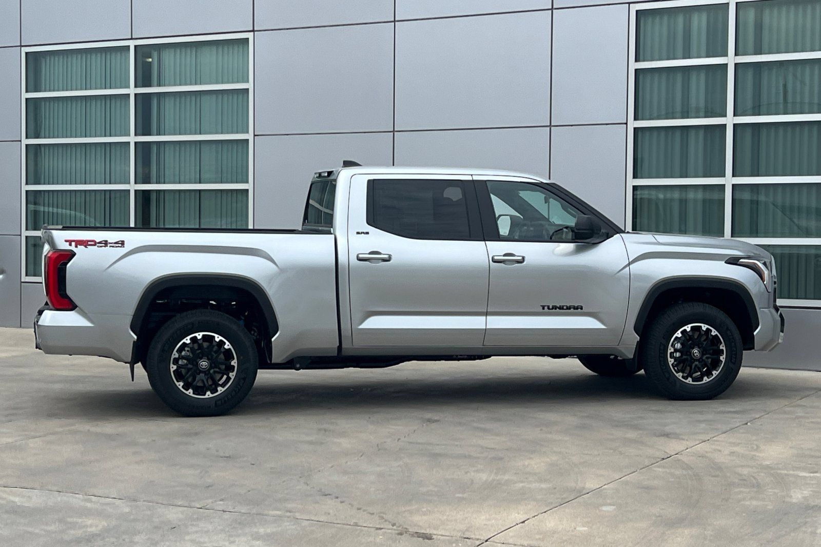 New 2026 Toyota Tundra SR5 w/ TRD Off-Road Package AWD/4WD image 3