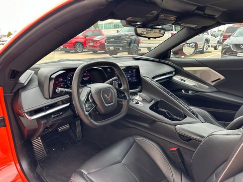 Used 2020 Chevrolet Corvette Stingray Preferred Cpe w/ 2LT Preferred Equipment Group image 12