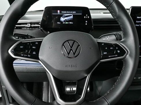 New 2025 Volkswagen ID. Buzz Pro S image 11