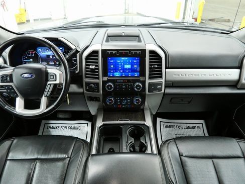 Used 2020 Ford F350 Lariat image 23