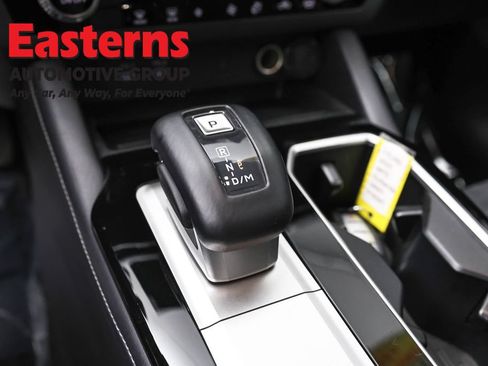 Used 2025 Mitsubishi Outlander SE AWD/4WD image 13
