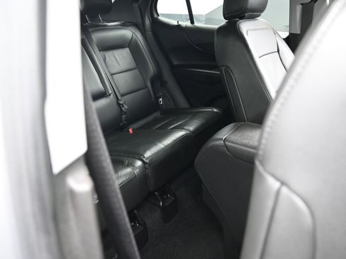 Certified 2020 Chevrolet Equinox LT w/ Sport Edition image 71