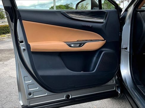 Used 2022 Lexus NX 350h Premium image 26