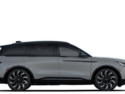 New 2026 Lincoln Nautilus Reserve image 27