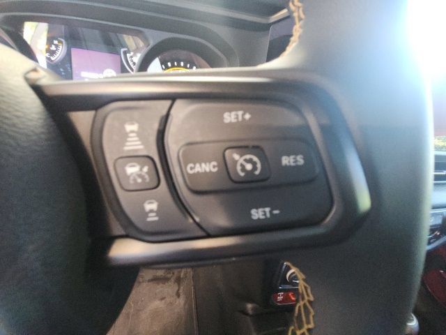 Used 2024 Jeep Wrangler Sport AWD/4WD image 25