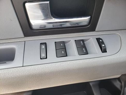 Used 2014 Ford F150 XLT w/ Equipment Group 302A Luxury AWD/4WD image 22