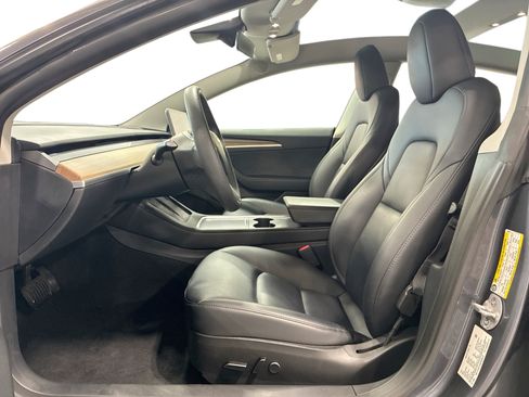 Certified 2023 Tesla Model 3 Standard Range RWD image 9